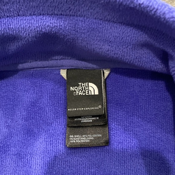 The North Face Fleece Zip-up - Picture 4 of 7